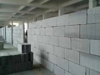 福州蒸压粉煤灰砂加气混凝土应力应变全曲线及其砌块砌体力学性能试验研究